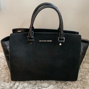 Michael Kors black cow-hair and patten! Like new!